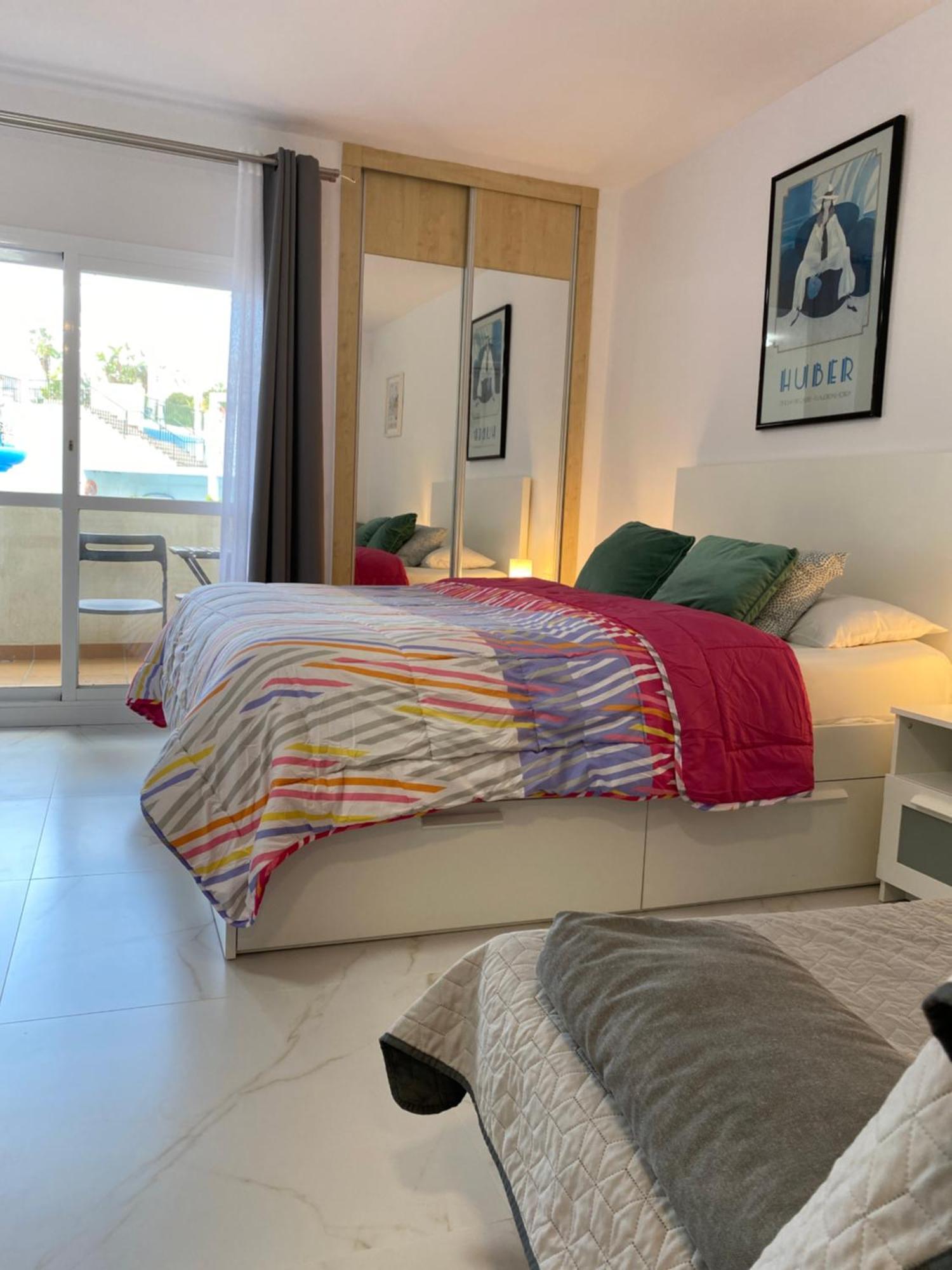 Benalbeach Loft Encatador 베날마데나코스타 외부 사진